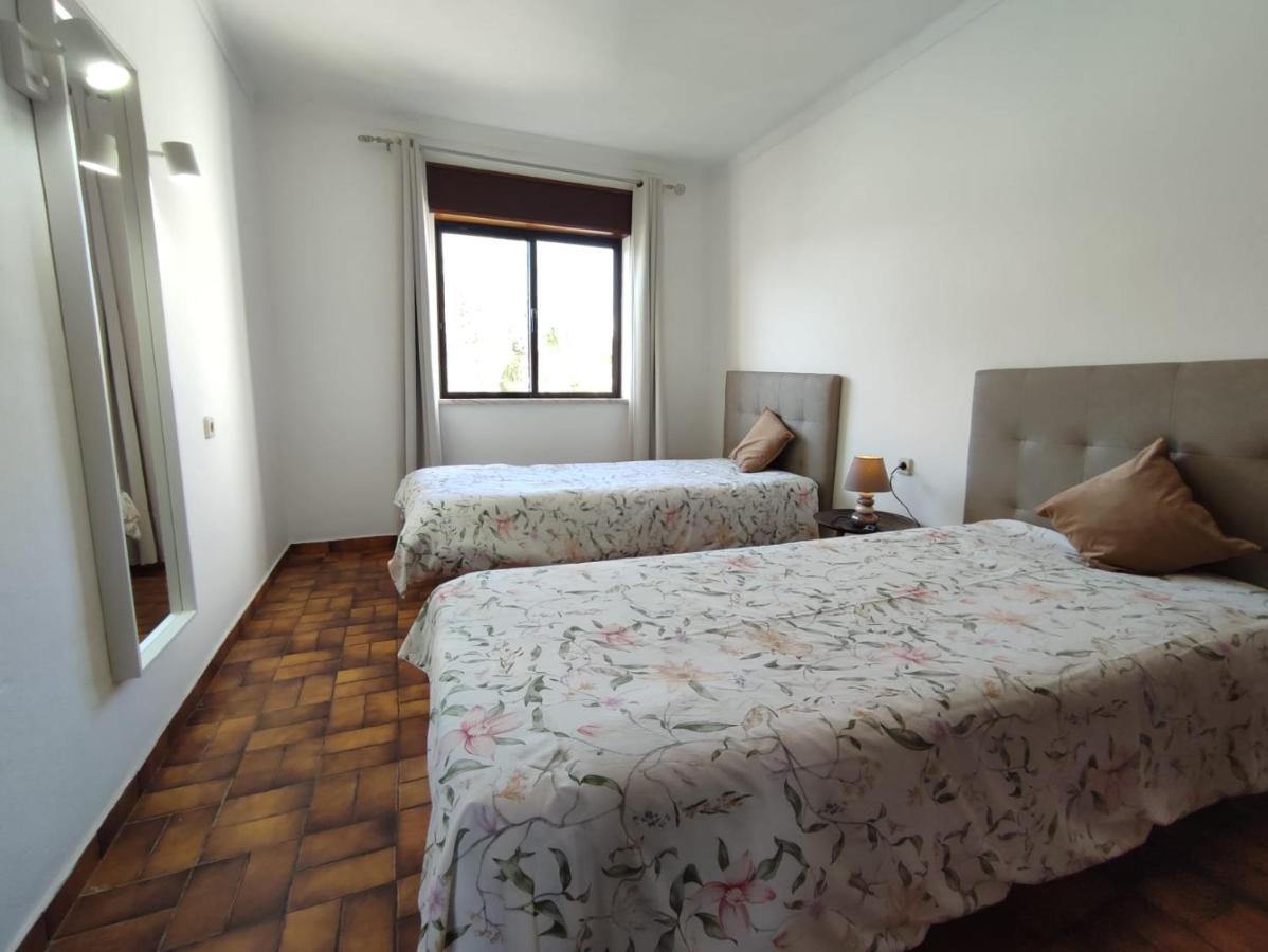 Apartamento V2 Pedro - By Bedzy Albufeira Exteriér fotografie